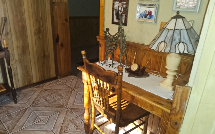 3 Bedroom Property for Sale in Hartbeesfontein North West